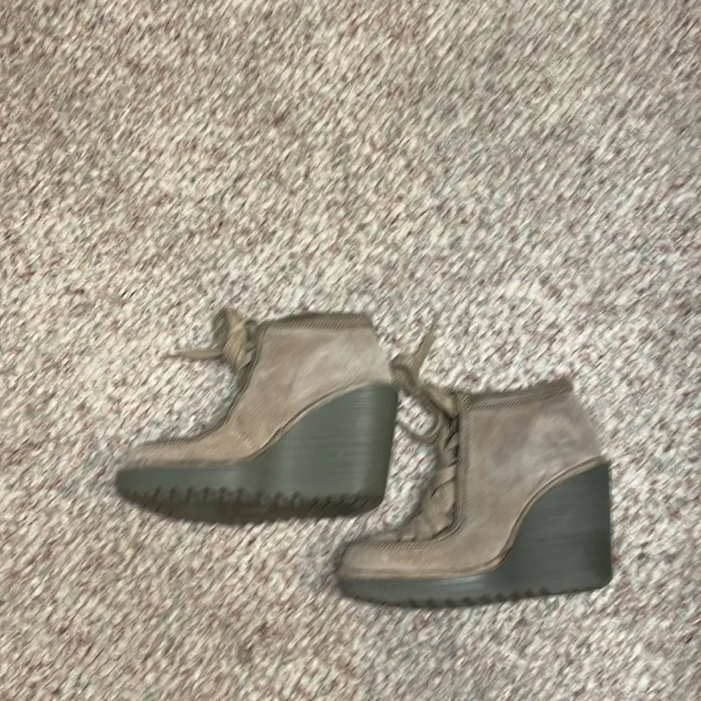Fly London Beige Ankle Boots with Wedge Heel - Picture 5 of 10